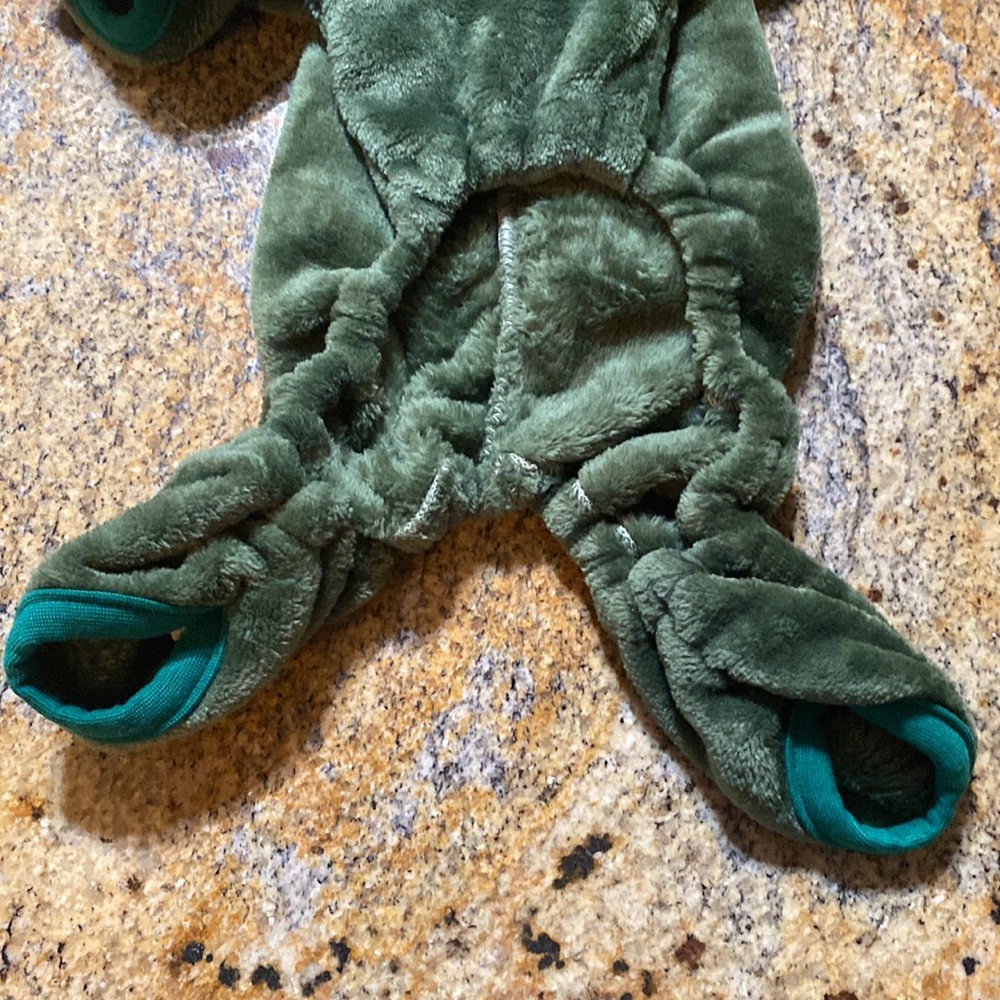 New Little Dinosaur Costume For Dog/ Cat small - Picture 3 of 4